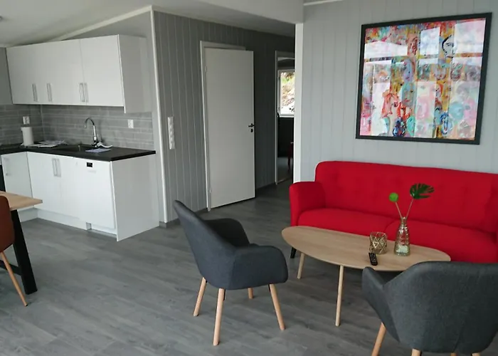 Lofothytter Jaktstuga *